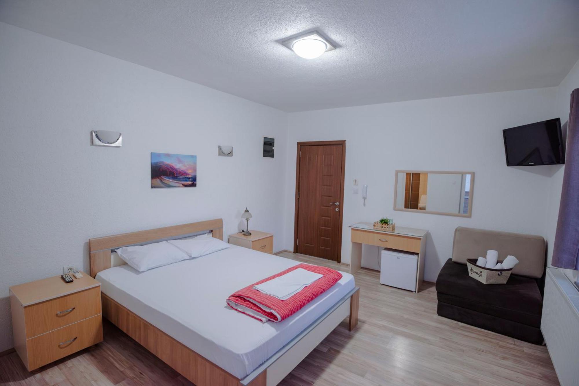 Hotel Kiko Bitola Buitenkant foto